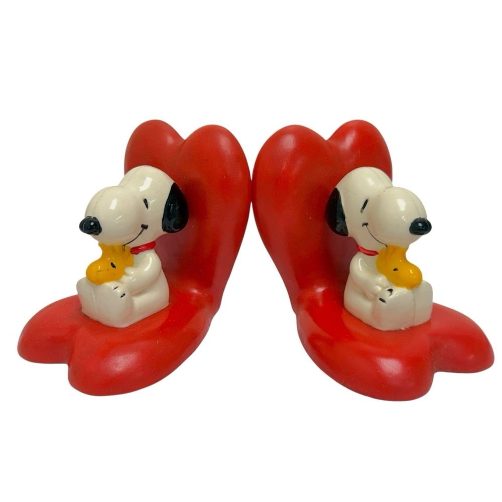 Vintage 1972 Peanuts Snoopy & Woodstock Resin Book Ends Heavy Heart Cute 4"